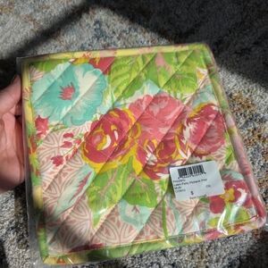 April Cornell Lawn Party Patchwork Pot Holders 2 Pack